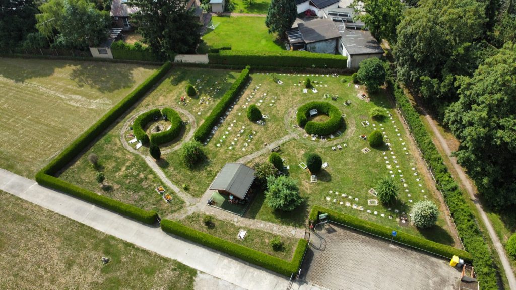Drohnenaufnahme Tierfriedhof "Zum Sonnengarten" in Leipzig